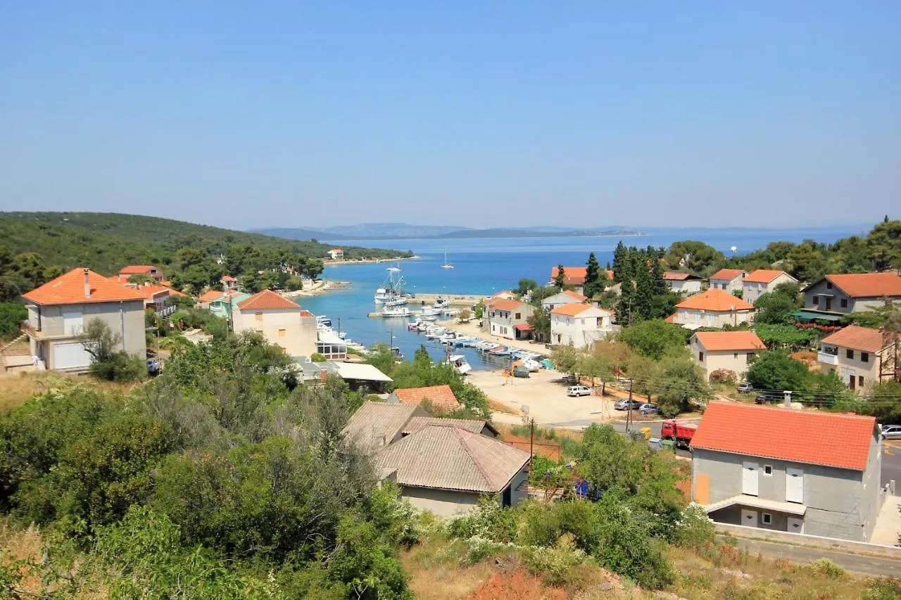 Holiday Apartments Zman, Dugi Otok - 887 0*, Zman Croatia