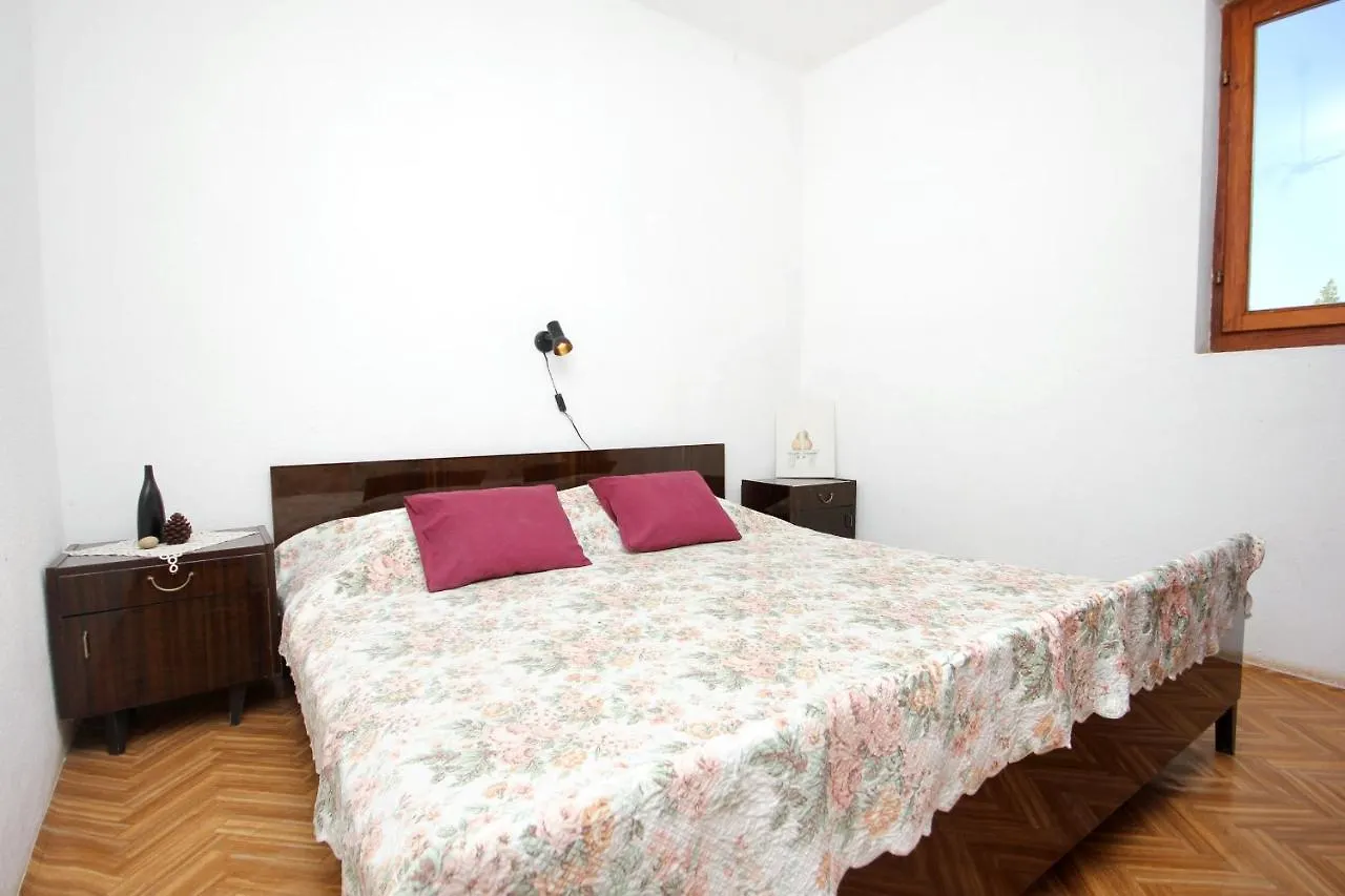 Holiday Apartments Zman, Dugi Otok - 887 0*, Zman