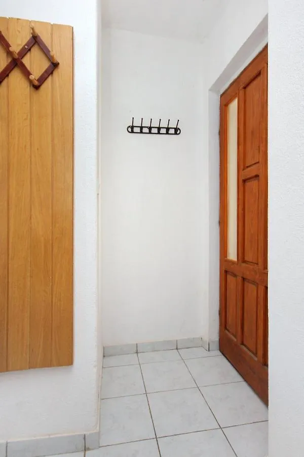 Holiday Apartments Zman, Dugi Otok - 887 Zman